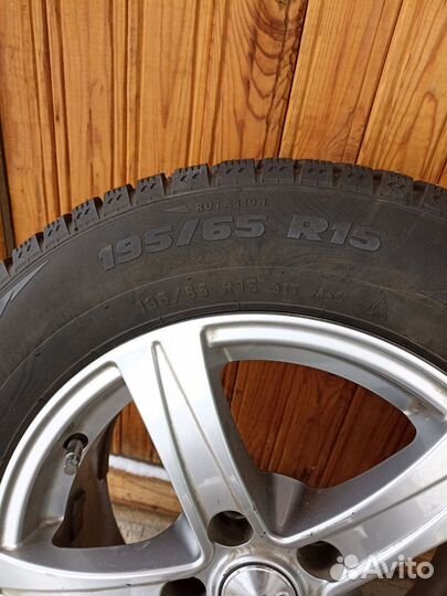 Pirelli Formula Ice 195/65 R15
