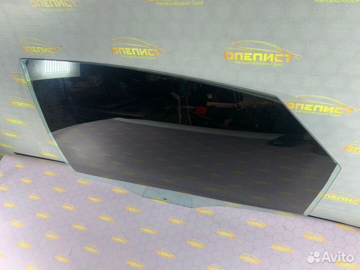 Стекло двери заднее левое Opel Vectra C