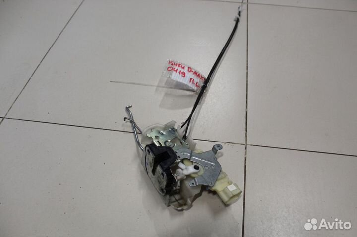 Замок двери передней левой Isuzu D-Max 2005-2012