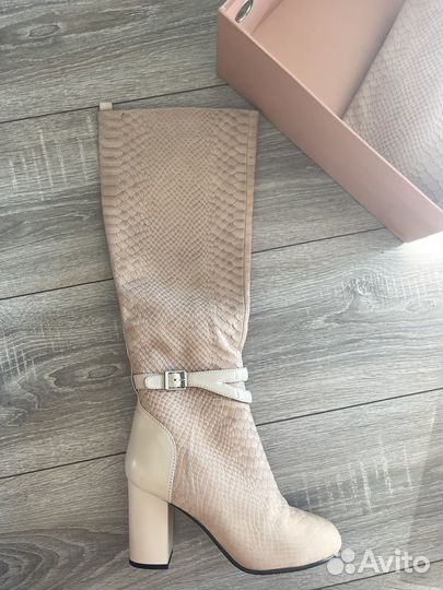 Зимние сапоги женские