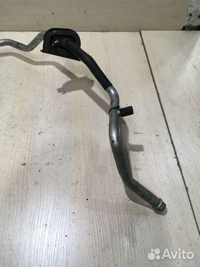 Трубка кондиционера Ауди A6 C5 2.4 бензин