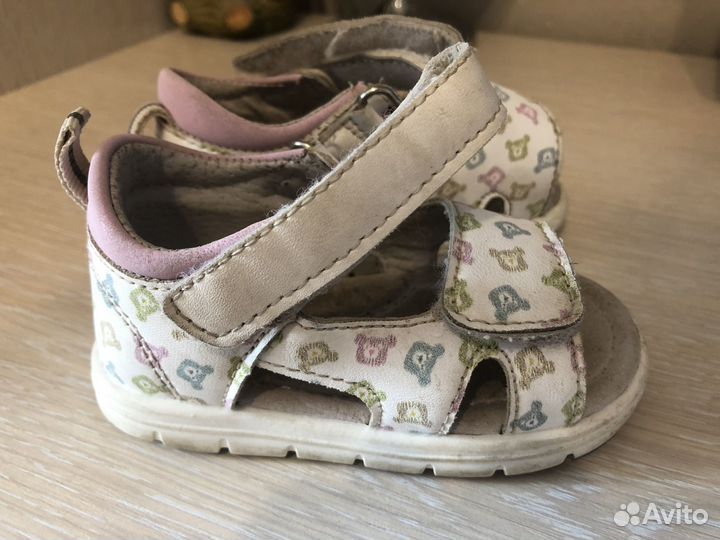 Босоножки для девочки 20 размер