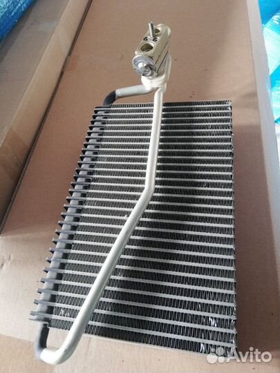 Испаритель кондиционера Мерседес 203 209 463