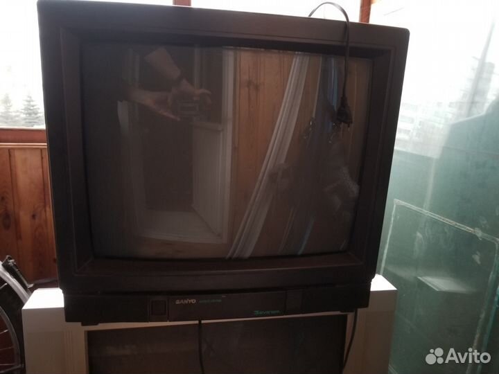 Продам телевизор Sanyo