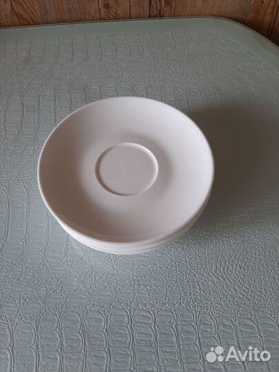 Блюдца чайные 5шт