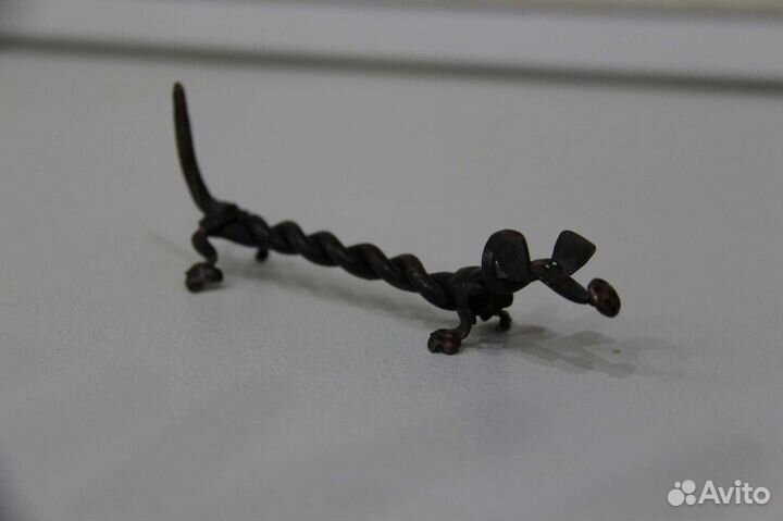 Пес металлический