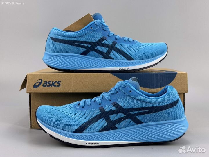 Беговые кроссовки asics metaracer