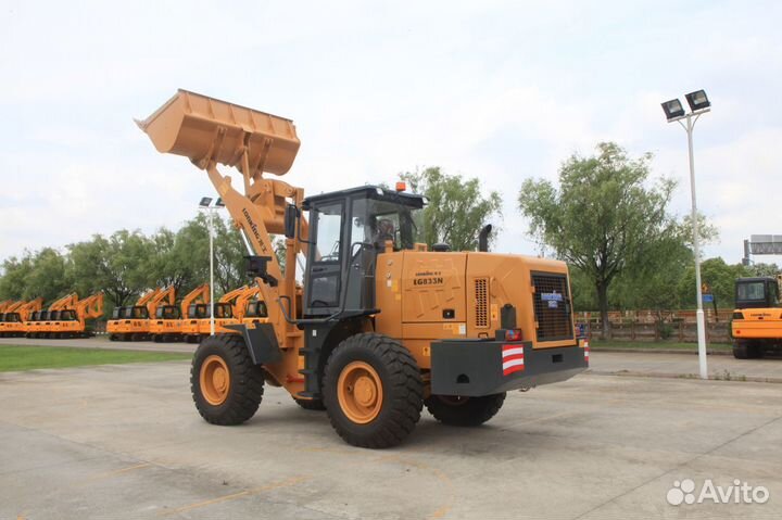Фронтальный погрузчик Lonking LG833N, 2022