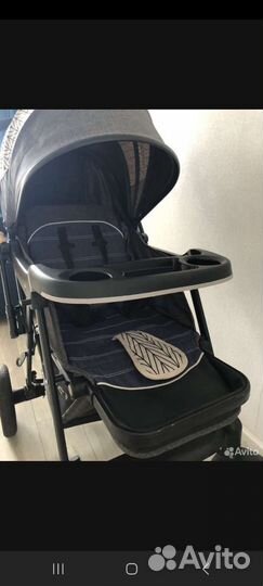 Коляска, ручка перекидывается