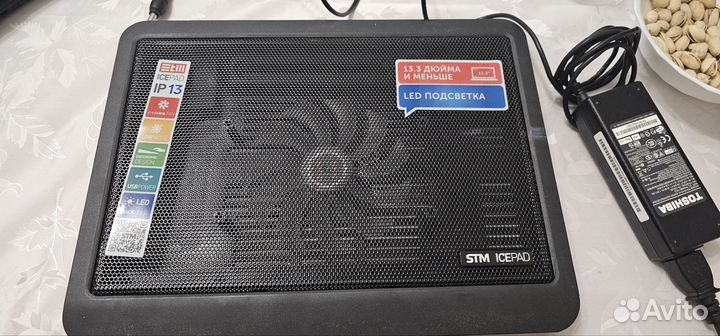 Ноутбук toshiba satellite u300-111 и подставка