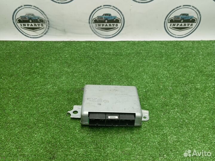Блок управления подвеской Toyota Land Cruiser Prad