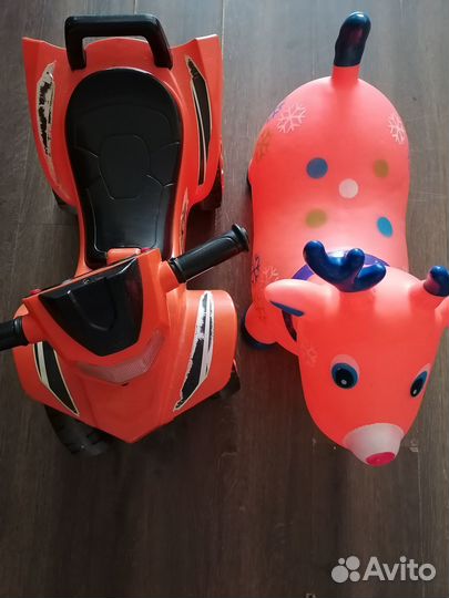 Квадроцикл каталка