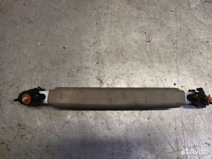 Ручка внутренняя потолочная передняя Kia Sorento