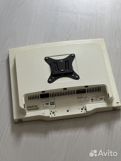 Монитор ЖК 15 дюймов