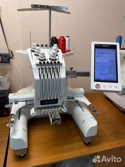 Вышивальная машина Brother PR-650e