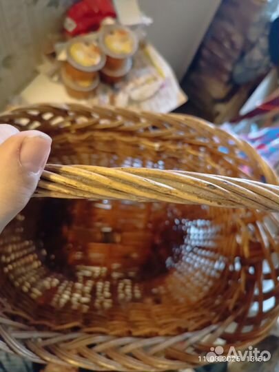 Корзина плетеная большая