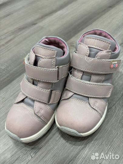 Демисезонные ботиночки юничел для девочки 25