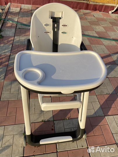 Стульчик для кормления peg perego