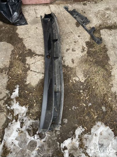 Жабо Toyota Land Cruiser Prado 150