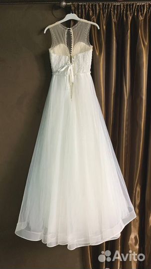 Платье свадебное