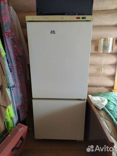 Холодильник snaige