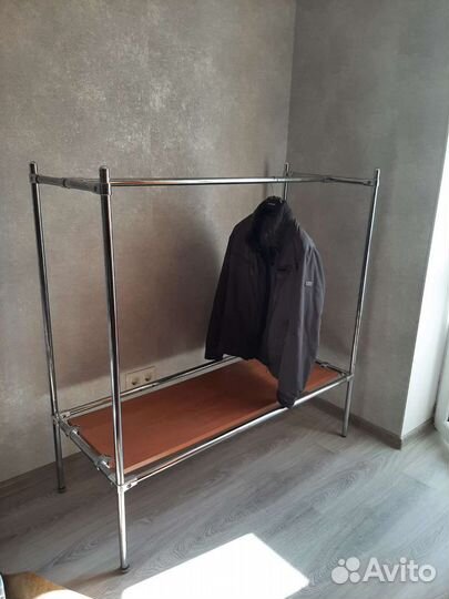 Вешалка для одежды