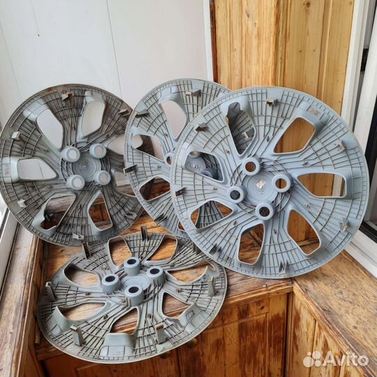 Комплект колпаков Kia Rio 15r