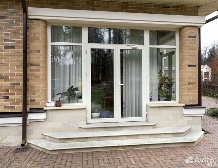 Остекление входных групп, беседок