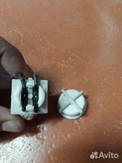 Патрон е14 для кабашонов