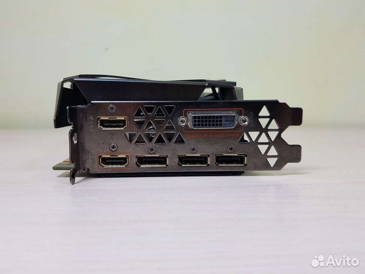 Видеокарта GTX 1080 Ti Gigabyte aorus 11Gb 352bit