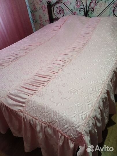 Занавески+покрывало на кровать(розовое)
