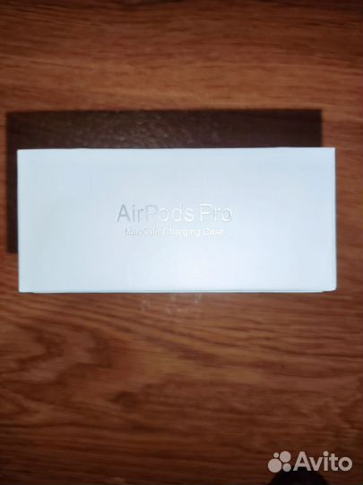 Наушники Apple AirPods Pro