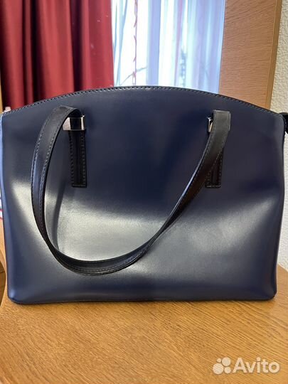 Продам сумку, натуральная кожа, темно-синяя