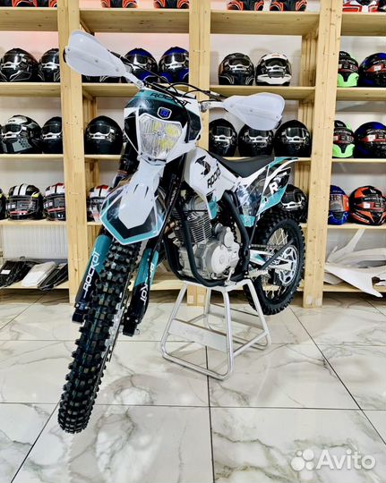 Мотоцикл эндуро rockot R5 Cyclone 250сс