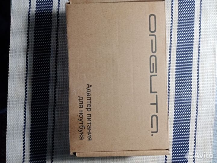 Адаптер питания для ноутбука