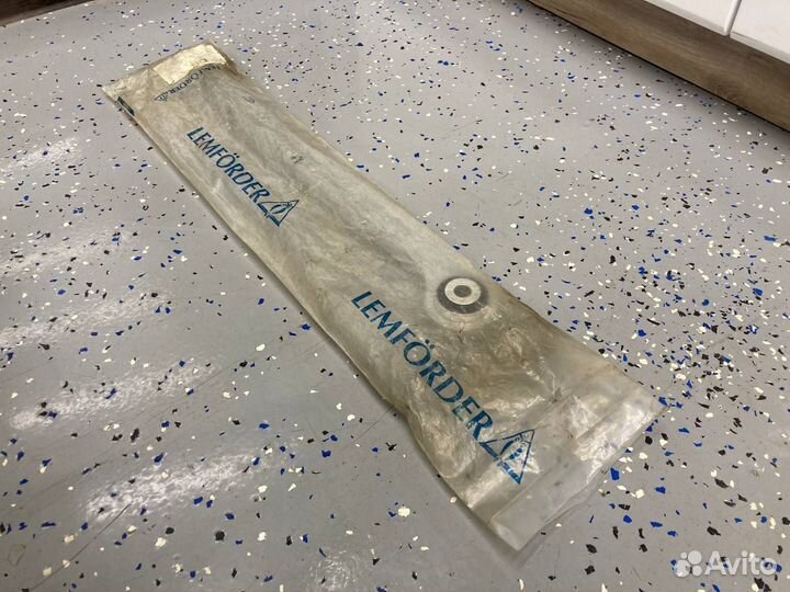 Стойка стабилизатора (рычаг) задняя Mercedes W140