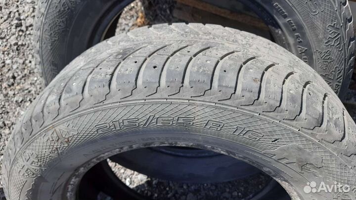Gislaved Nord Frost 5 215/65 R16 102