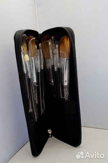 Кисти для макияжа MAC