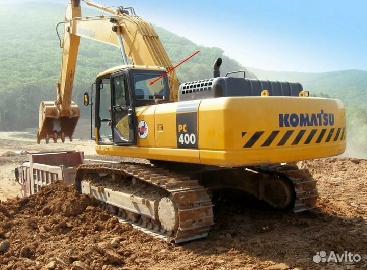 Стекло заднее на экскаватор Komatsu PC400