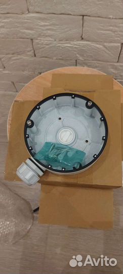 Распределительная коробка Hikvision DS-1280ZJ-DM8