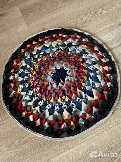 Круглый коврик из треугольничков