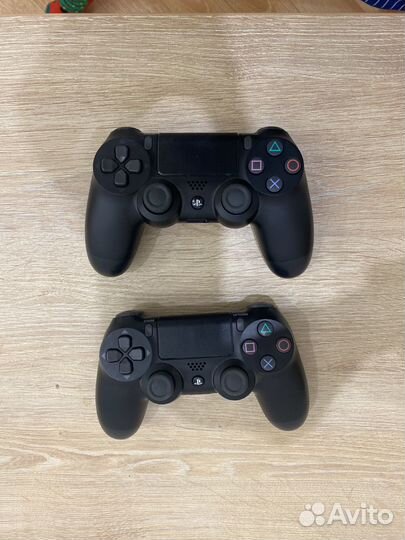 Play station 4 slim