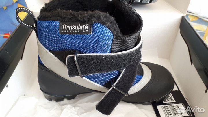 Лыжные ботинки 35 р