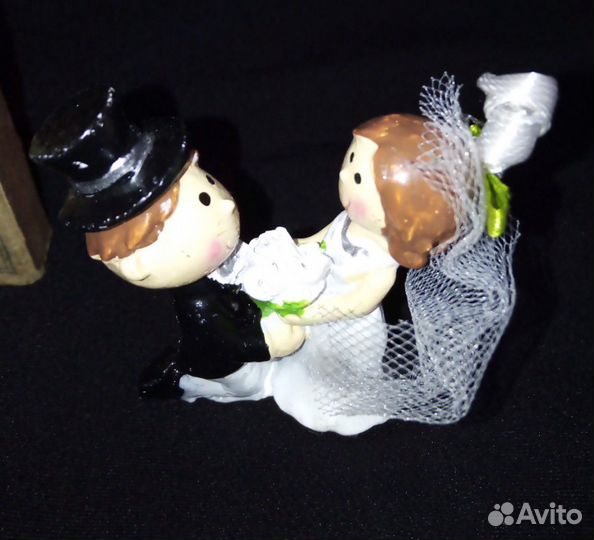 Фигурка молодожёны, пр Голландия