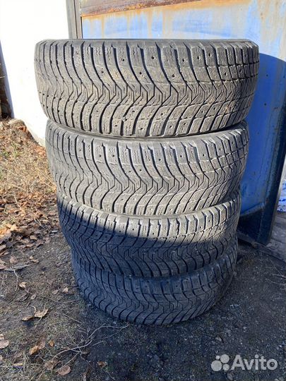 Michelin X-Ice North 3 205/55 R16 94T