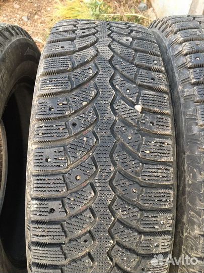 Bridgestone Blizzak Spike-01 195/65 R15