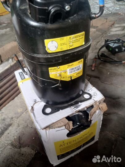 Холодильный компрессор