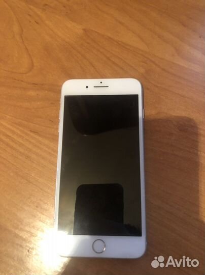 Телефон iPhone 8 plus