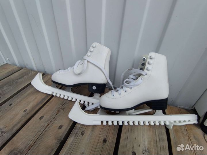 Фигурные коньки Alice Nordway профессиональные