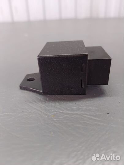 Реле поворотов ваз 494.3747